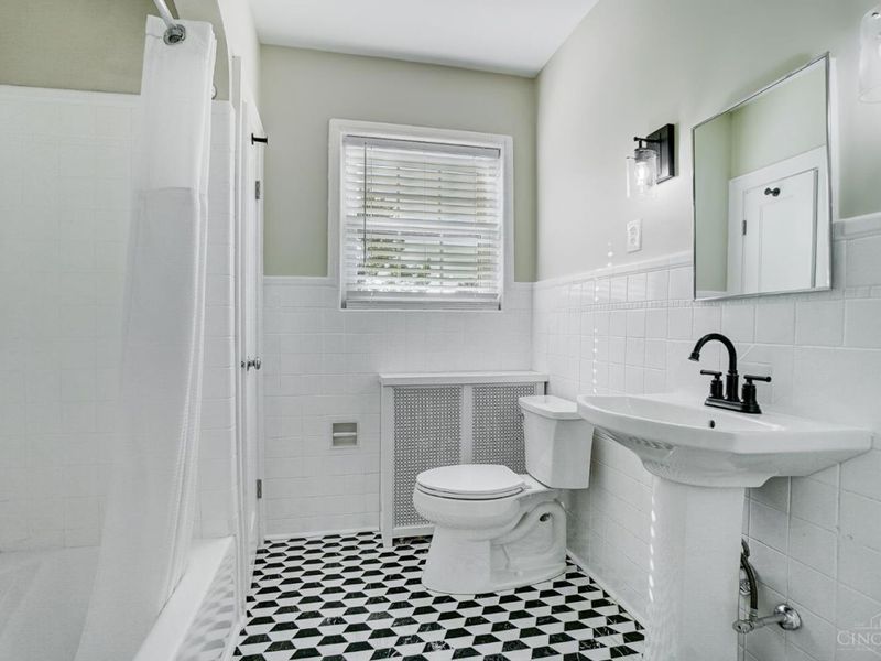 1346 Herlin Place, Cincinnati, OH 45208 Photo 23