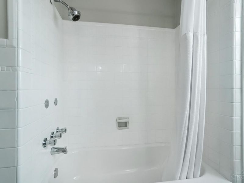 1346 Herlin Place, Cincinnati, OH 45208 Photo 24