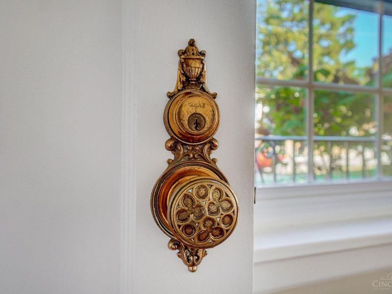 1346 Herlin Place, Cincinnati, OH 45208 Photo 6