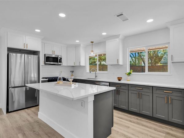 11602 Big TRL, Austin, TX 78759