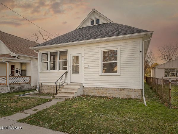 933 Waverly Avenue, Toledo, OH 43607