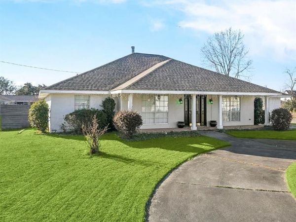 112 BEDFORD Street , LaPlace, LA 70068