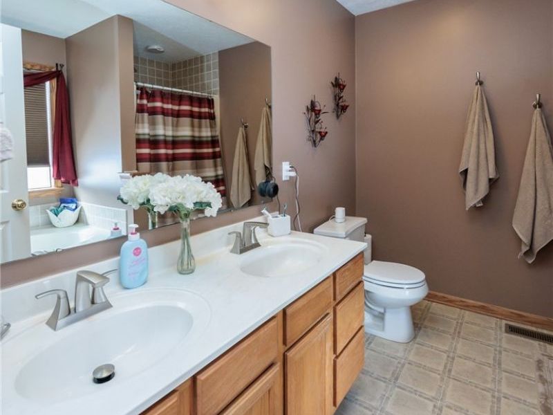 76 Forest Mill Lane, Green, OH 44319 Photo 27