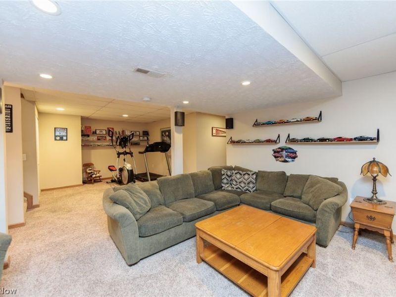 76 Forest Mill Lane, Green, OH 44319 Photo 38