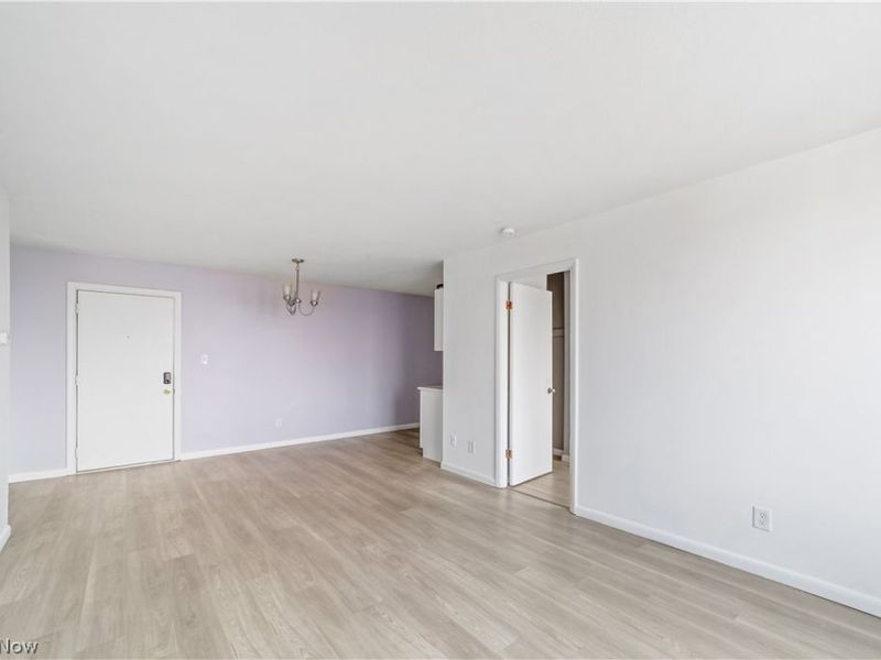 25735 Lorain Road, North Olmsted, OH 44070 Photo 10