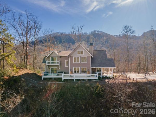 346 Birdymay Drive , Tuckasegee, NC 28783