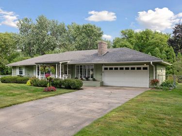 8811 Girard Avenue S, Bloomington, MN 55420