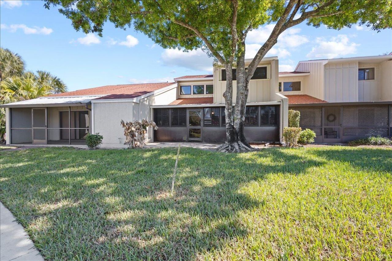 1652 SW Crossing Circle, Palm City, FL 34990 Photo