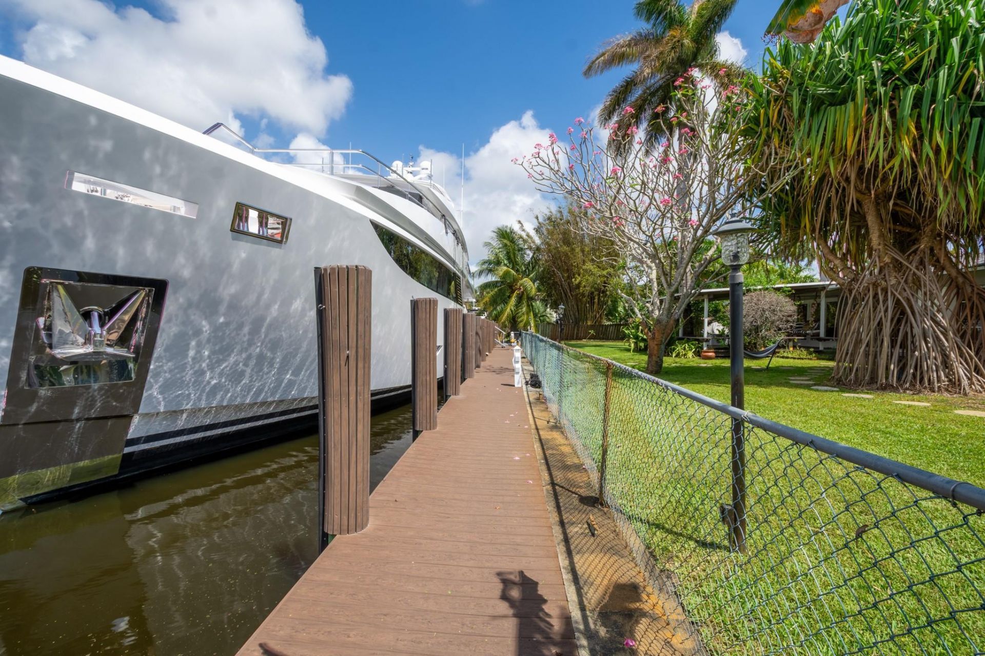 2337 SW 27th Avenue, Fort Lauderdale, FL 33312 Photo