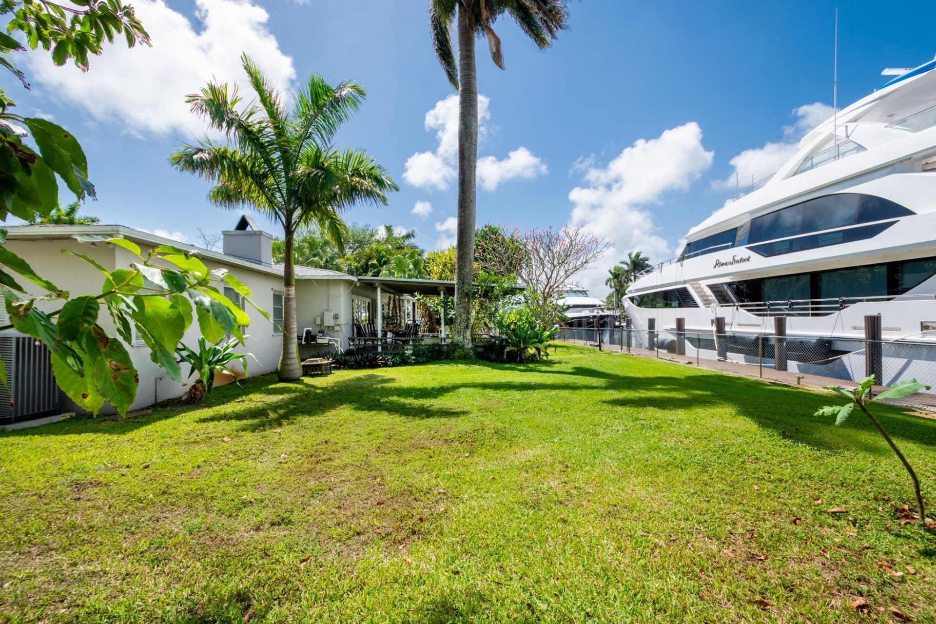2337 SW 27th Avenue, Fort Lauderdale, FL 33312 Photo