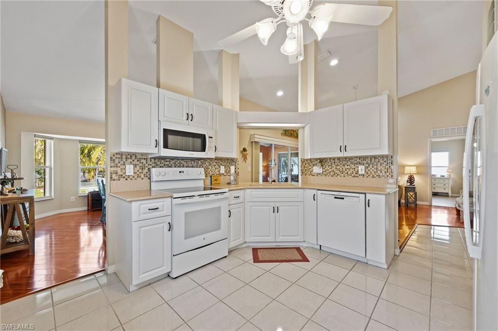 3646 Sabal Springs Blvd, North Fort Myers, FL 33917 Photo