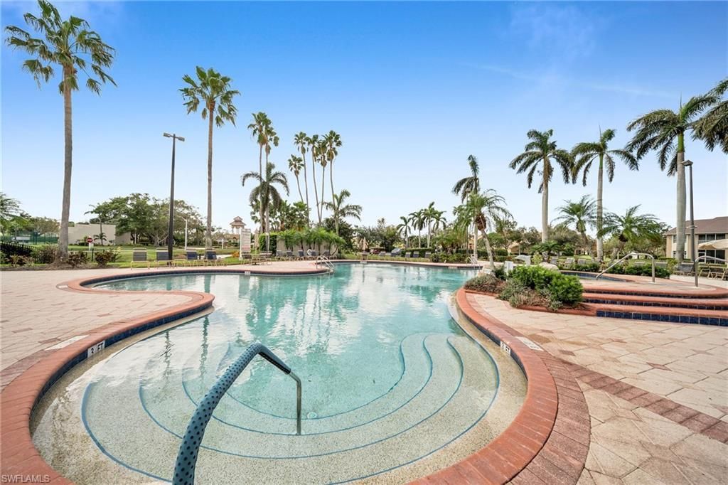15069 Cloverdale Dr, Fort Myers, FL 33919 Photo