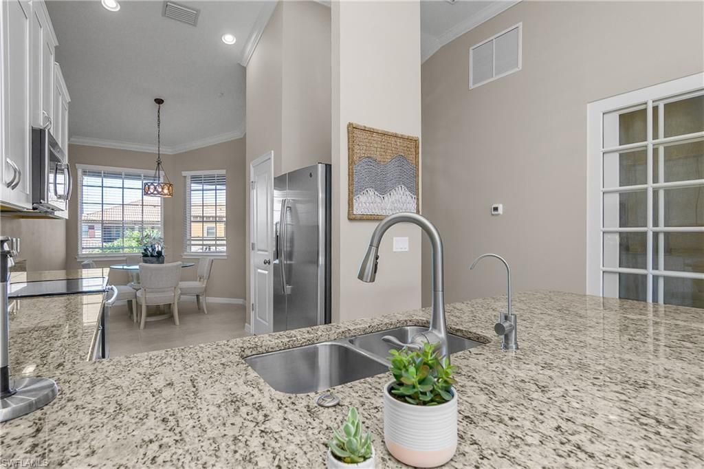 9366 Pocida Ct, Unit 203, Naples, FL 34119 Photo
