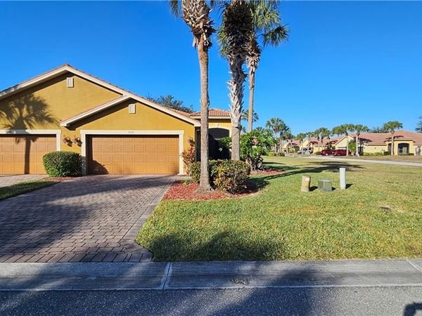 9224 Aegean CIR, LEHIGH ACRES, FL 33936
