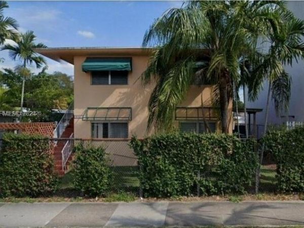 2441 SW 27th Ave , Miami, FL 33145