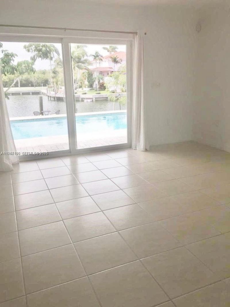 1460 Tagus Ave, Coral Gables, FL 33156 Photo