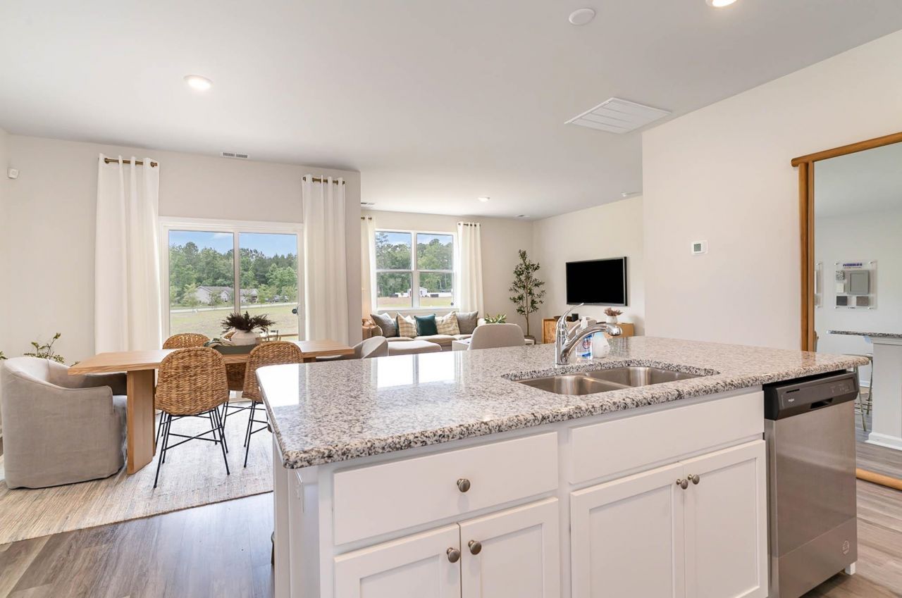 2754 Riverboat Way  Photo 6