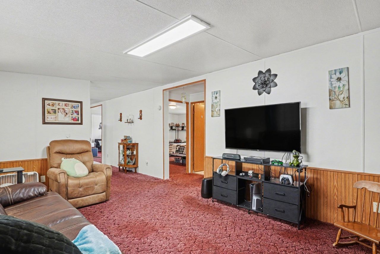 1619 Grain Bin Rd.  Photo 13