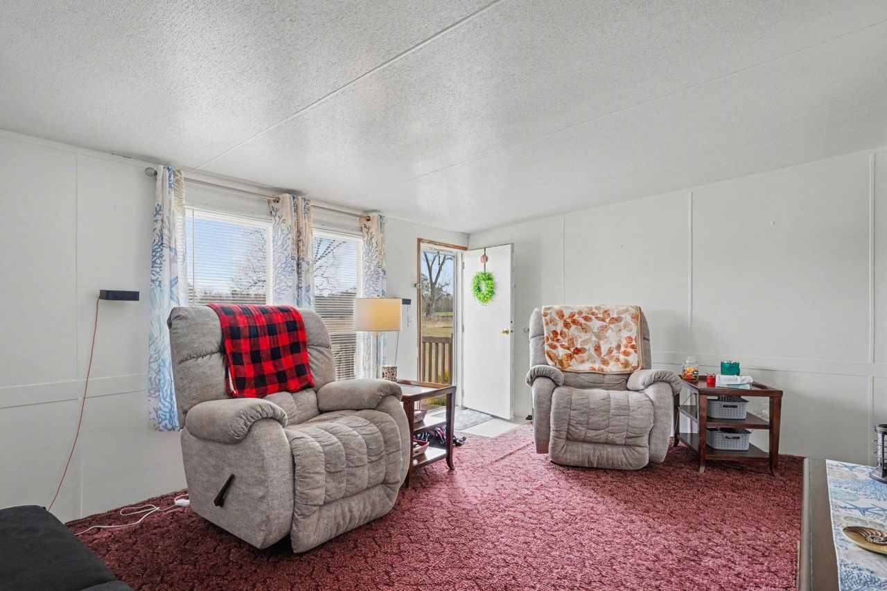 1619 Grain Bin Rd.  Photo 14