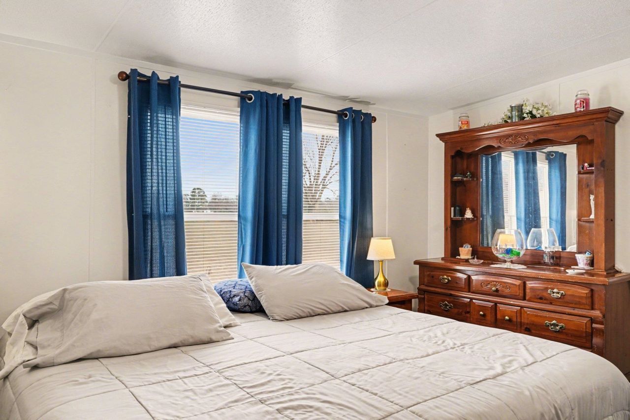 1619 Grain Bin Rd.  Photo 26