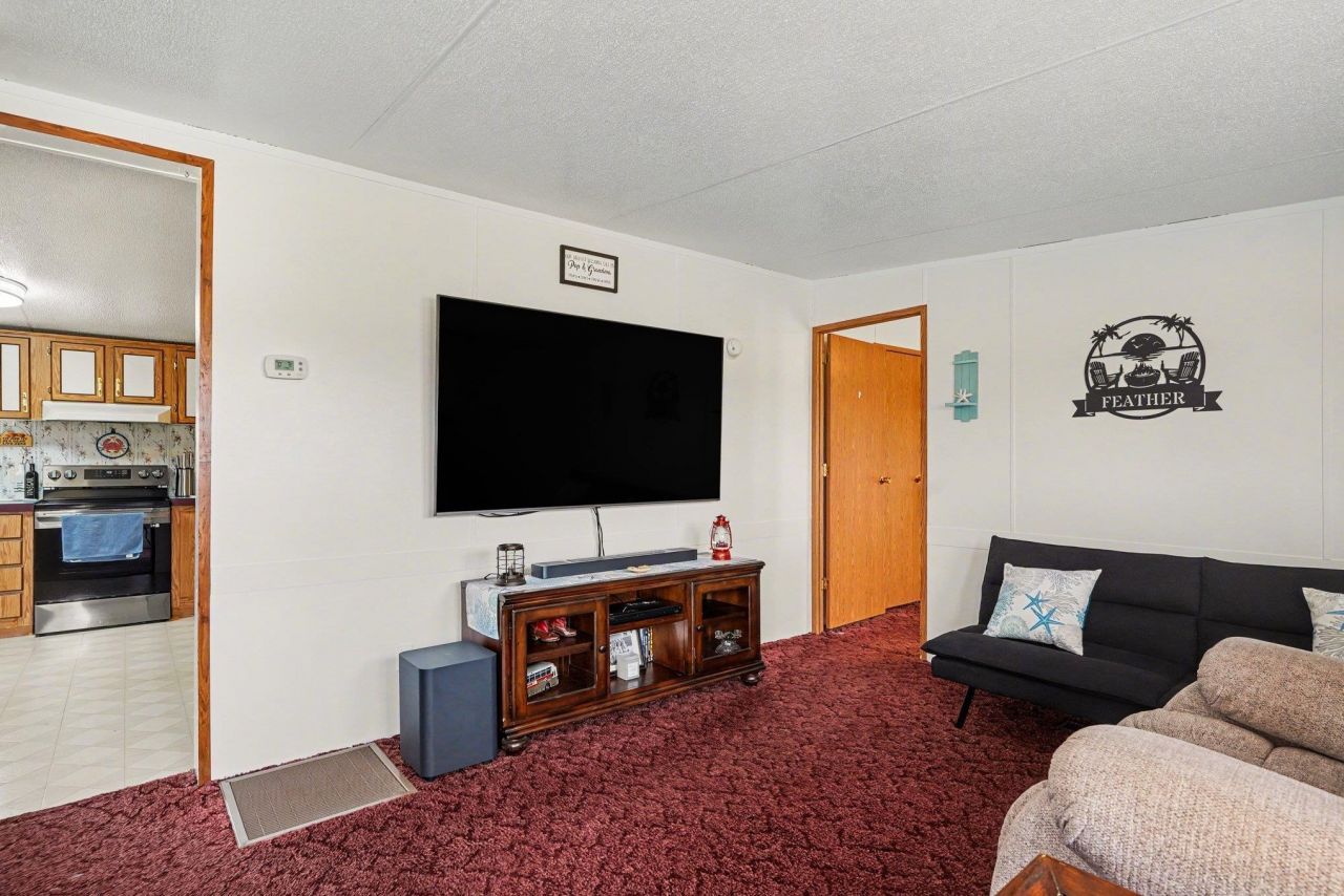 1619 Grain Bin Rd.  Photo 9