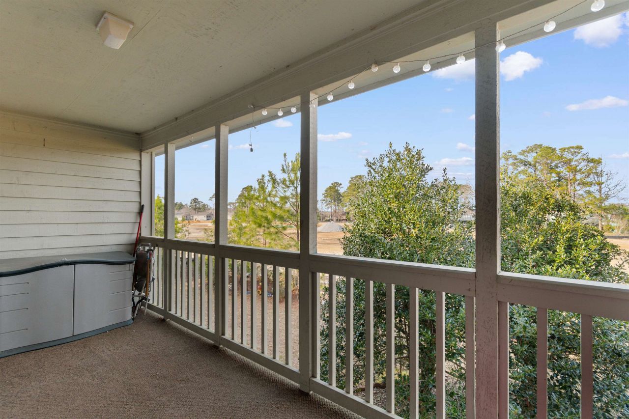 1129 White Tree Ln. Photo 17