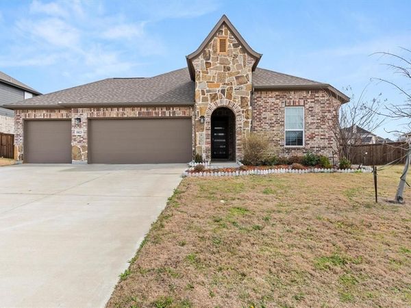 5823 Heatherwood Loop, Sachse, TX 75048