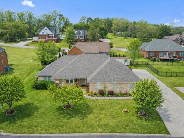 1816 Placid Drive, Sevierville, TN 37862