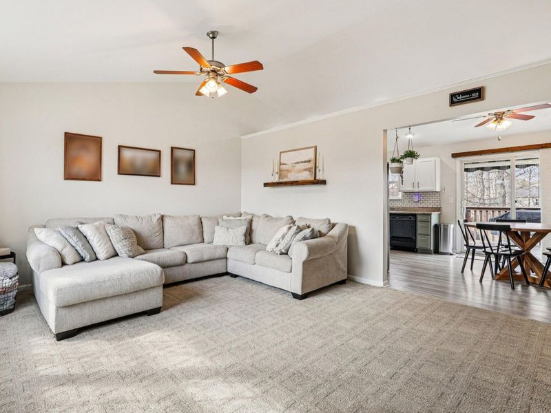 218 Owl Overlook, Burlington, KY 41005 Photo 2