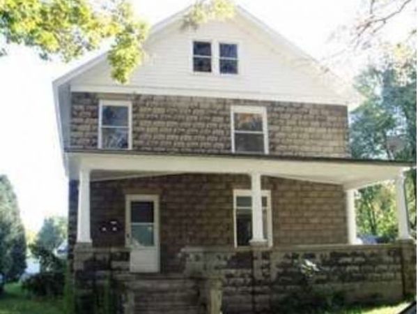 32 Bank Street, Westfield, NY 14787