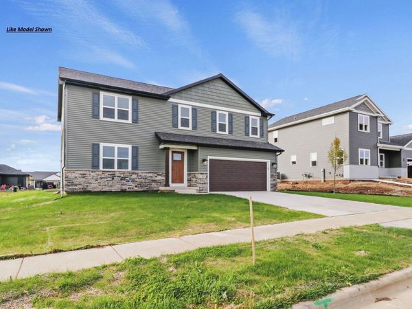 208 Michelle Lane, Cottage Grove, WI 53527