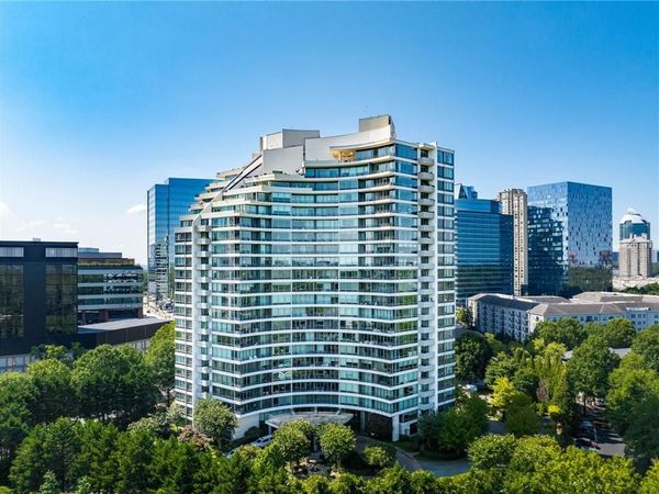 700 Park Regency Place, Unit 1207, Atlanta, GA 30326