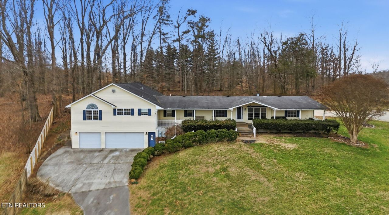 8235 Greenwell Rd, Knoxville, TN 37938 Main Photo