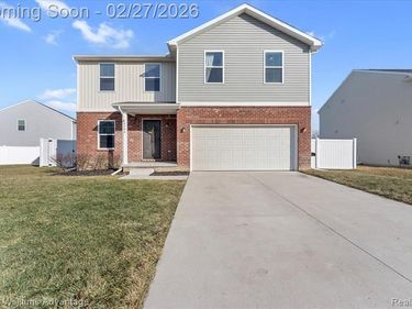 8784 W Park Ridge Circle, Berlin Twp, MI 48166