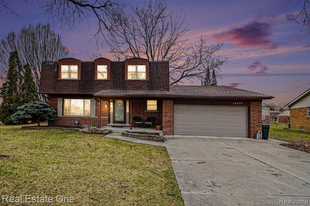 16025 Wrotham Court, Clinton Township, MI 48038 Main Photo