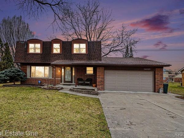 16025 Wrotham Court, Clinton Twp, MI 48038