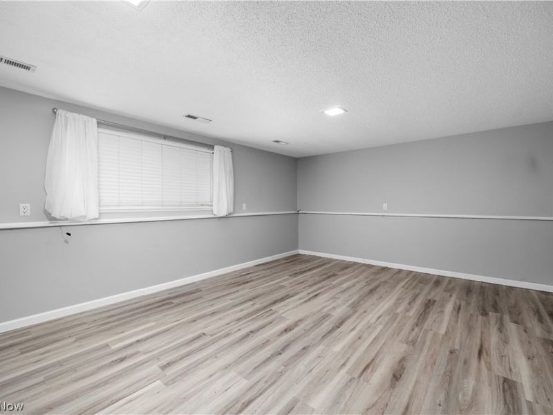 35884 Laurel Circle, North Ridgeville, OH 44039 Photo 25