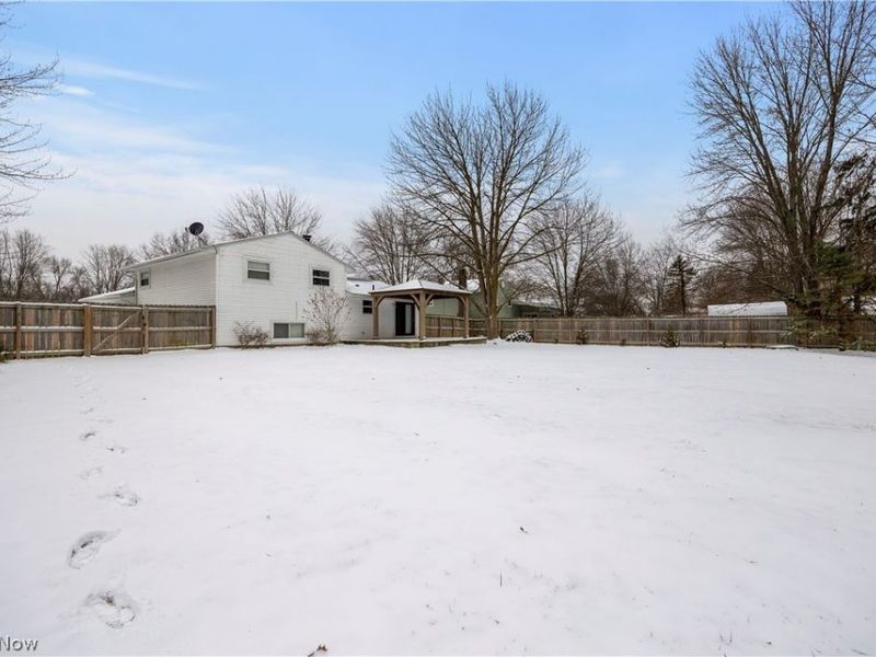 35884 Laurel Circle, North Ridgeville, OH 44039 Photo 30