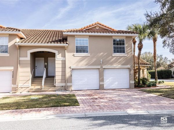 5308 BOWLINE COURT , OXFORD, FL 34484