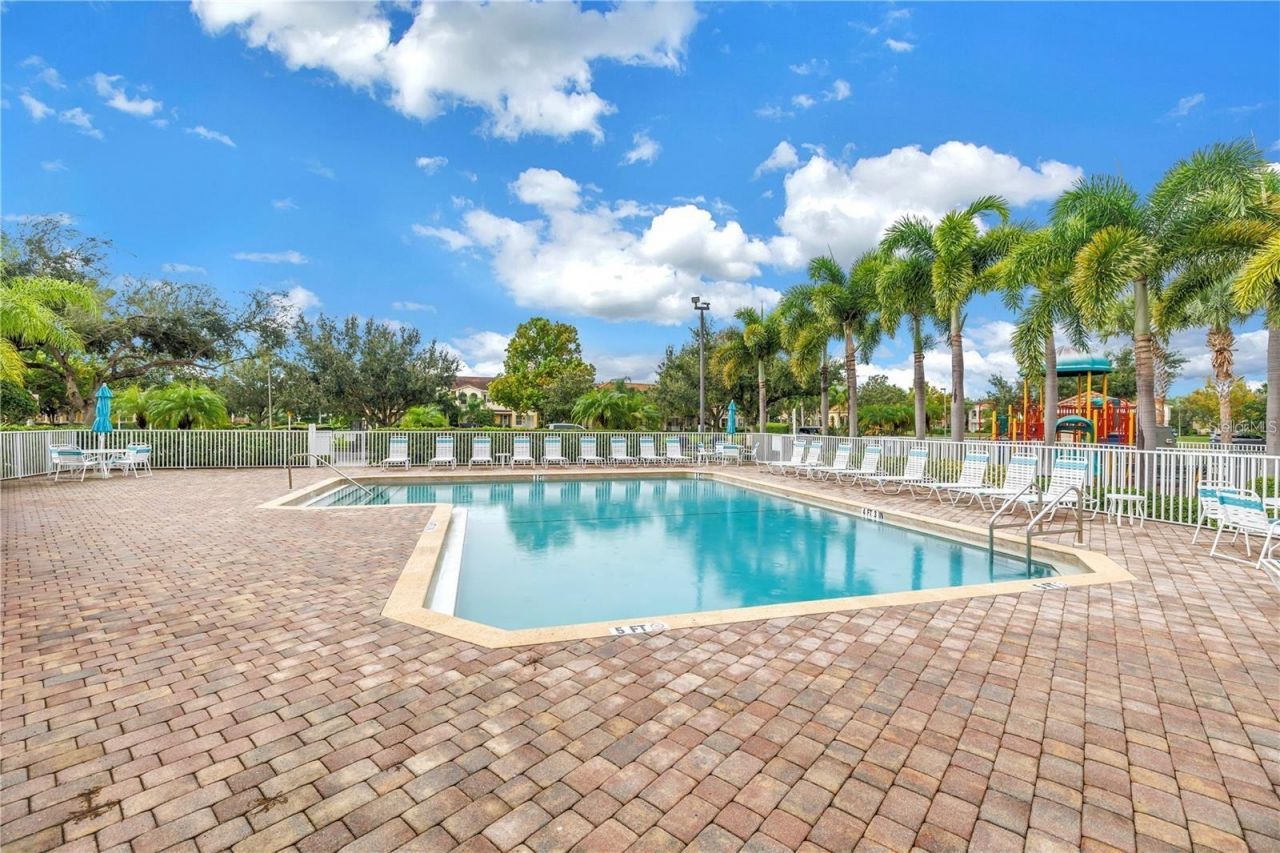 3880 82nd Avenue Circle E, Unit 104, Sarasota, FL 34243 Photo