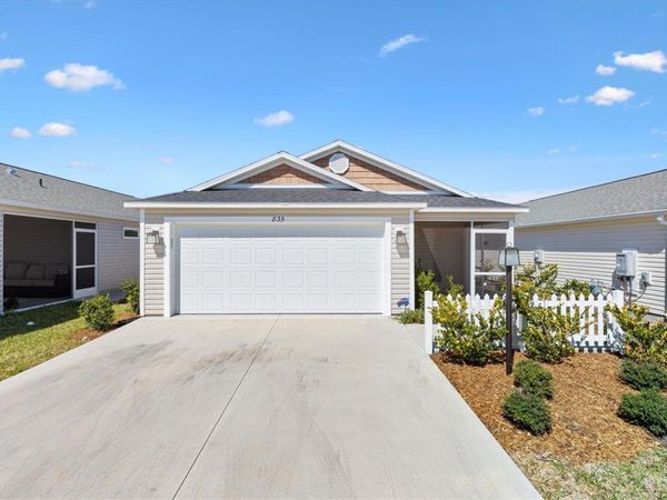 835 CONROE STREET, THE VILLAGES, FL 34762