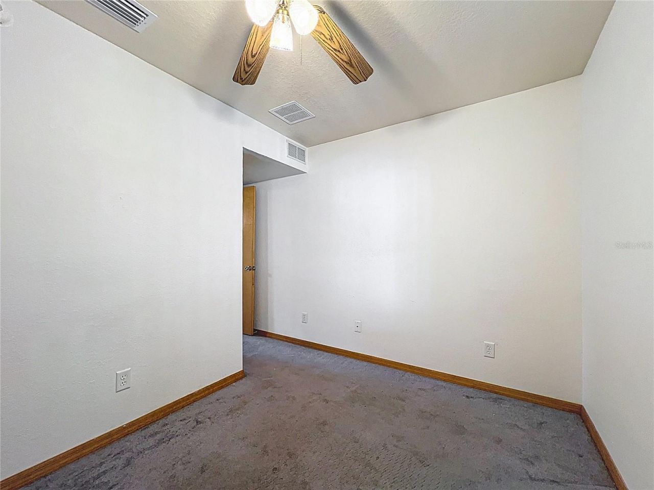 295 Locust Pass, Ocala, FL 34472 Photo