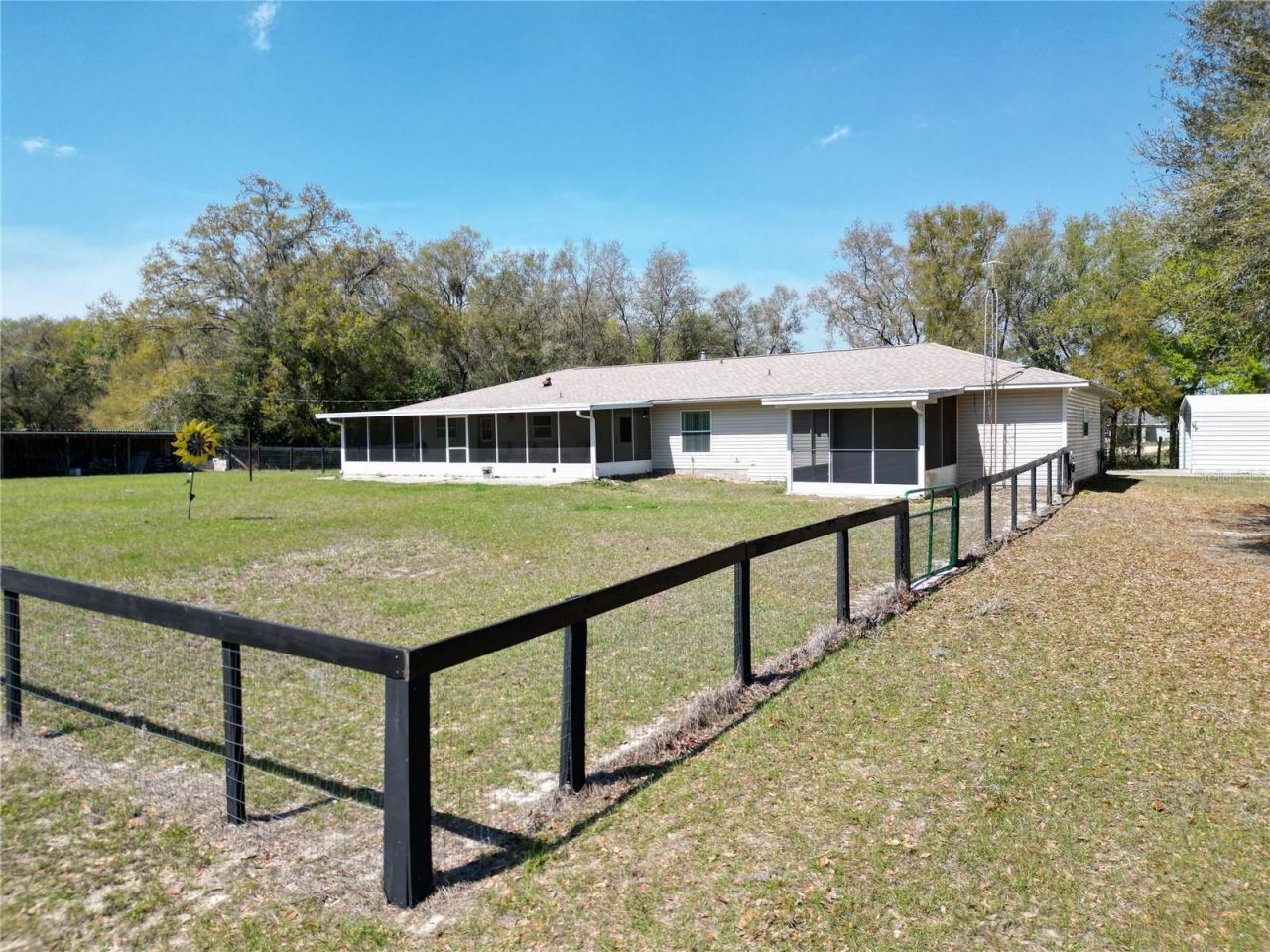 295 Locust Pass, Ocala, FL 34472 Photo