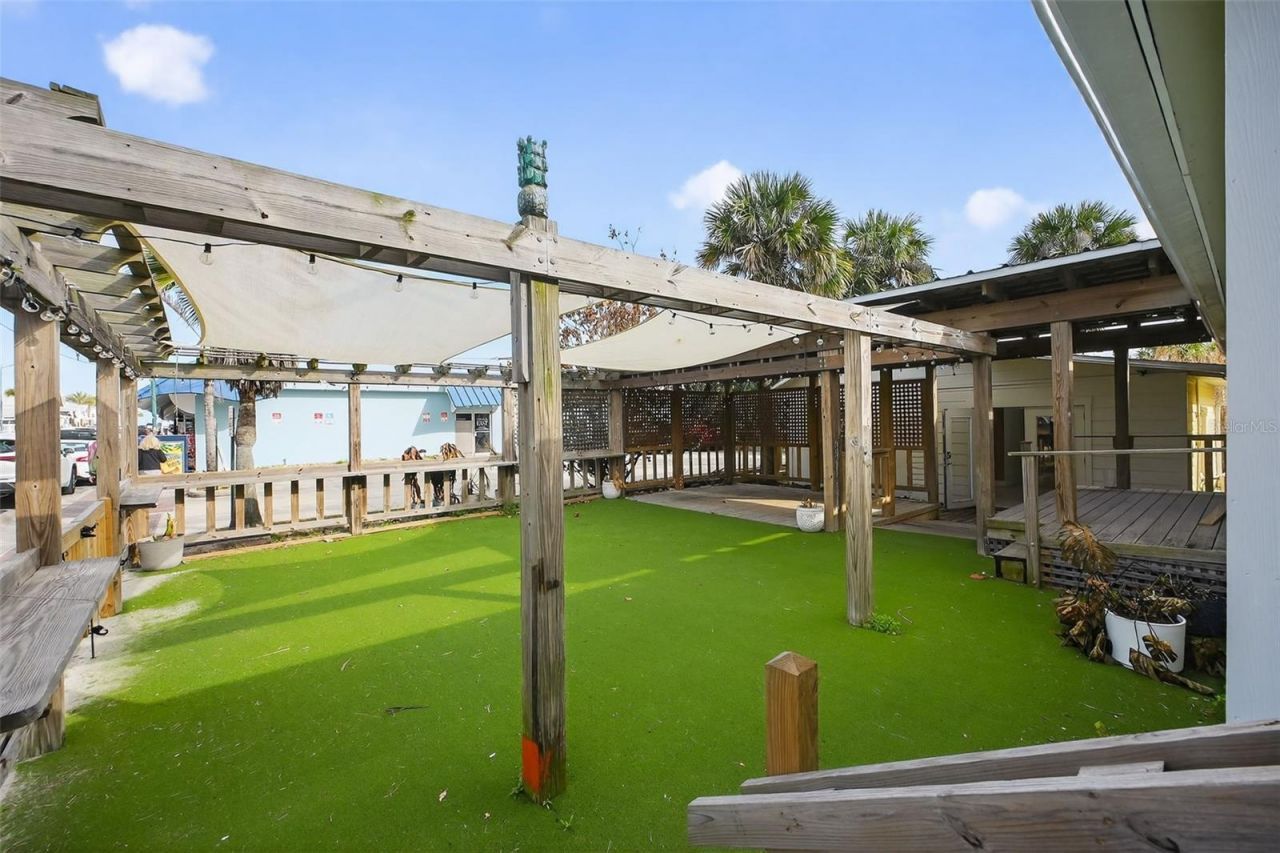 411 Flagler Avenue, New Smyrna Beach, FL 32169 Photo