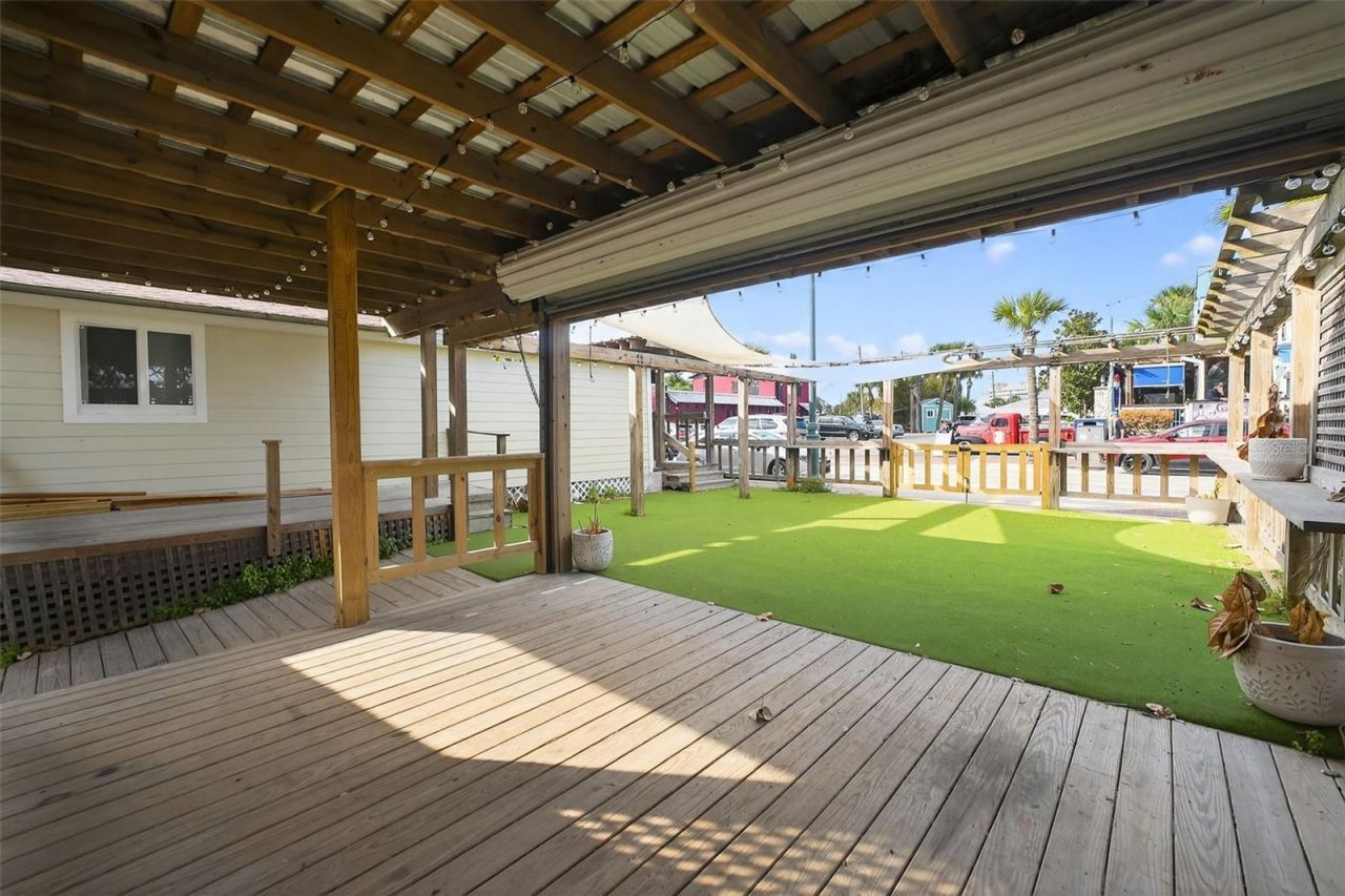 411 Flagler Avenue, New Smyrna Beach, FL 32169 Photo