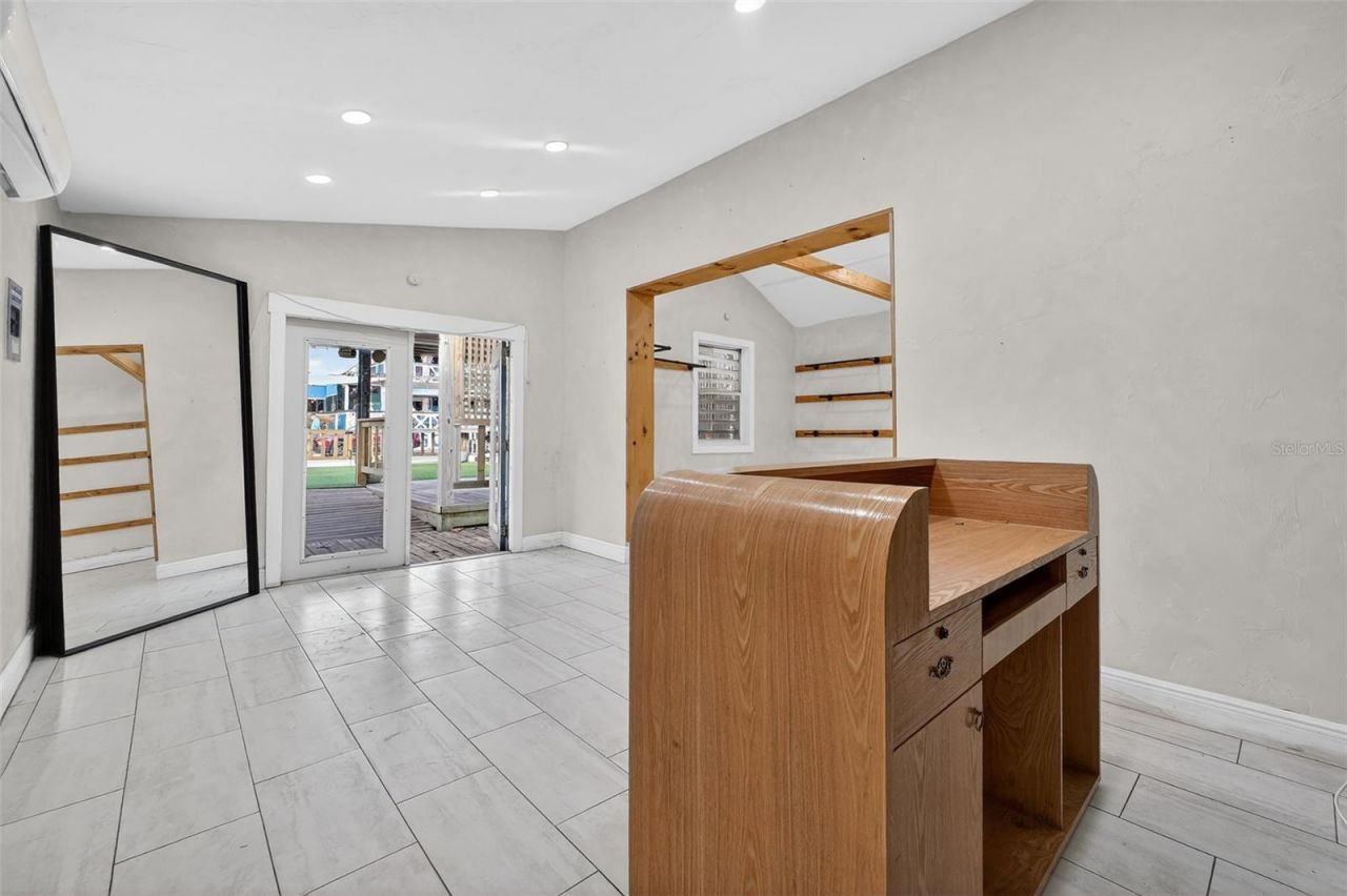 411 Flagler Avenue, New Smyrna Beach, FL 32169 Photo