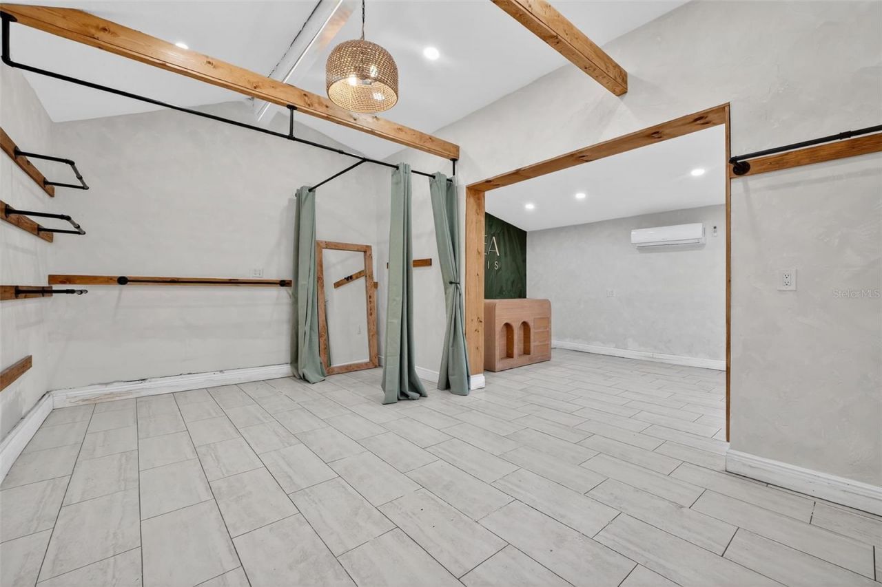 411 Flagler Avenue, New Smyrna Beach, FL 32169 Photo