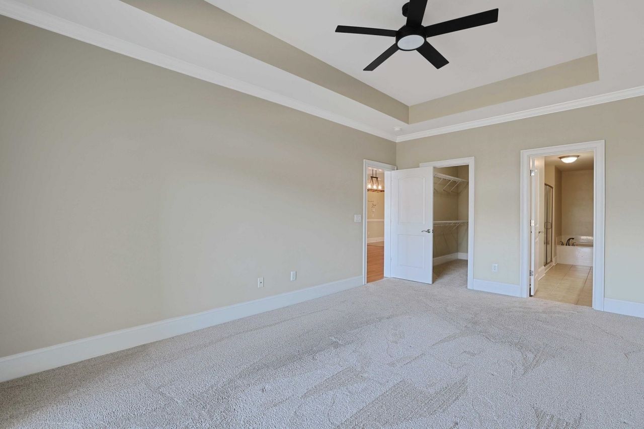 257 Venice Way  Photo 14