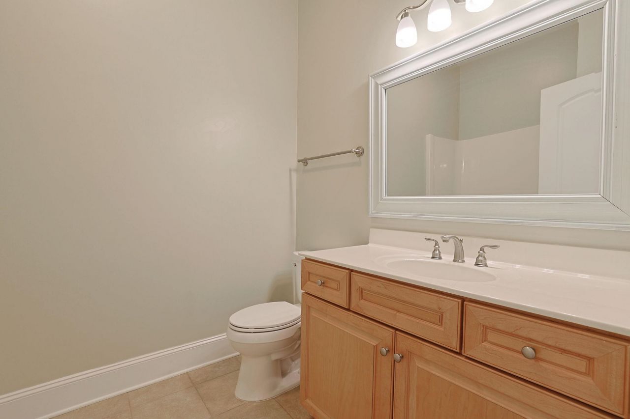 257 Venice Way  Photo 22