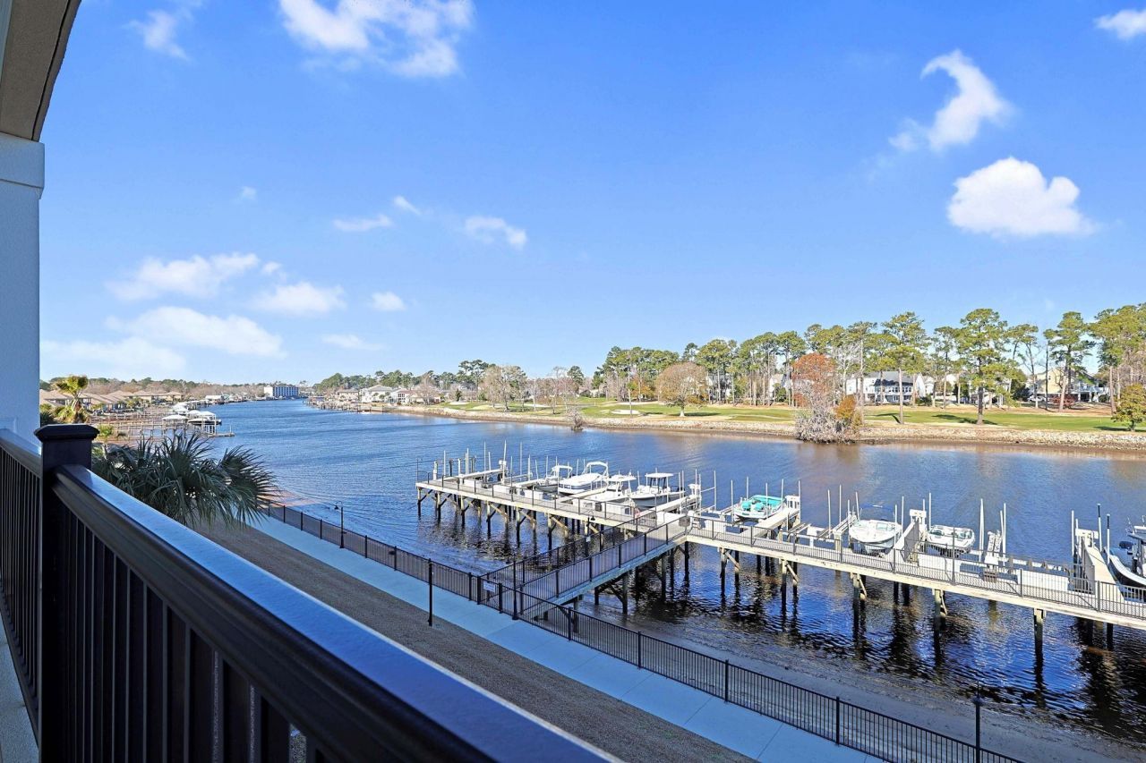 257 Venice Way  Photo 33